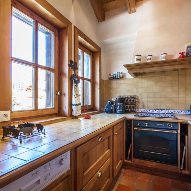 Appartement de standing avec cheminée, 4 chambres, garage et WIFI, Val-d'Isère - Four-Bedroom Apartment - 11