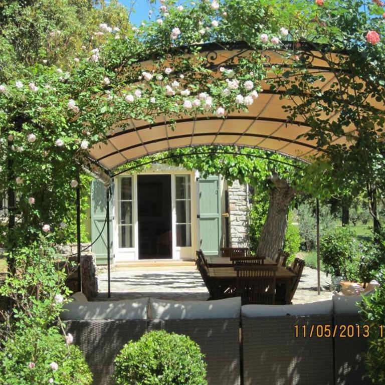 Charming, chic, secluded villa within walking distance from Lorgues - Villa - 2