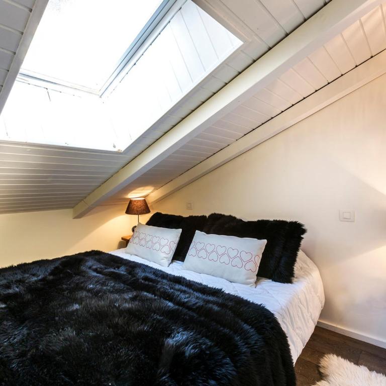 Appartement duplex haut de gamme avec cheminée au cœur de Val-d'Isère, proche des pistes et commodités - FR-1-694-104 - Appartement - 12