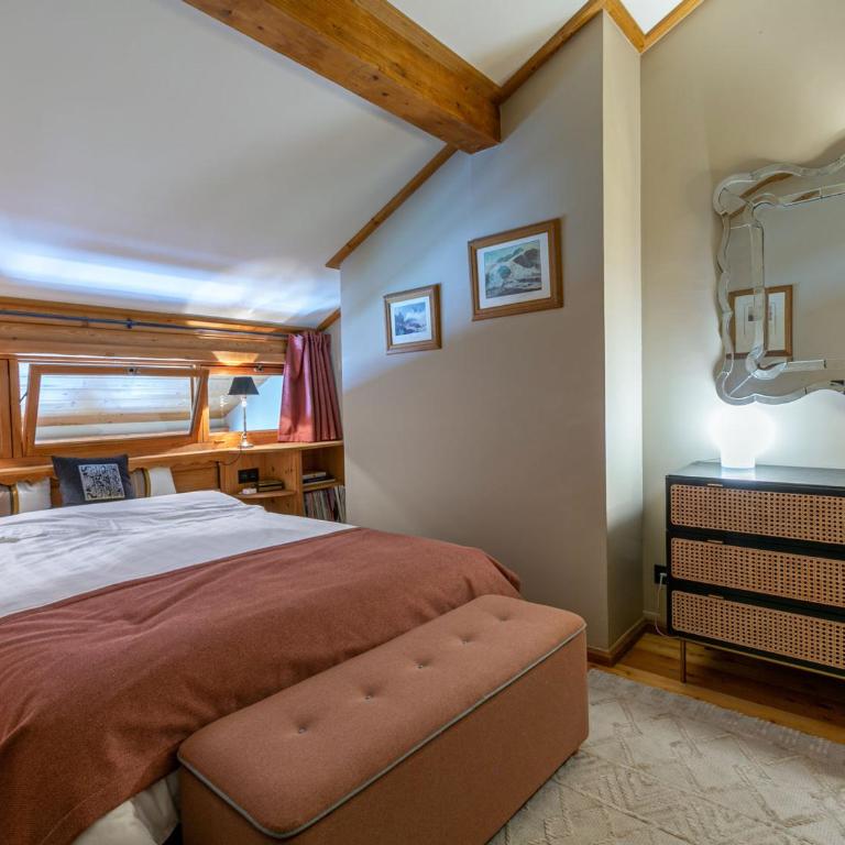 Appartement élégant avec cheminée et balcon, aux pieds des pistes et au cœur de Val-d'Isère - FR-1-694-138 - Appartement - 12