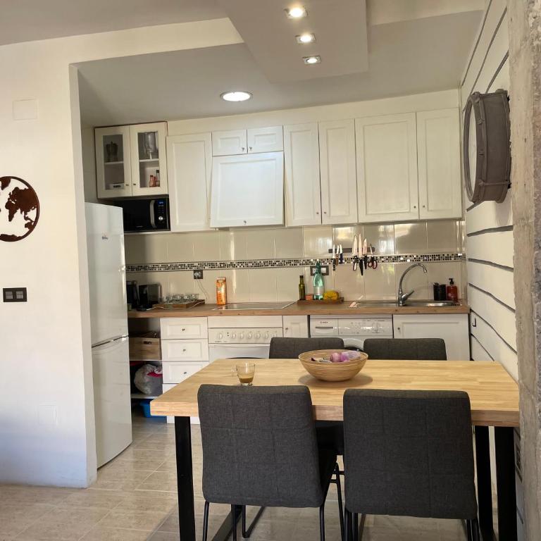 Modern Apartman - Novamar 1 - One-Bedroom Apartment - 32