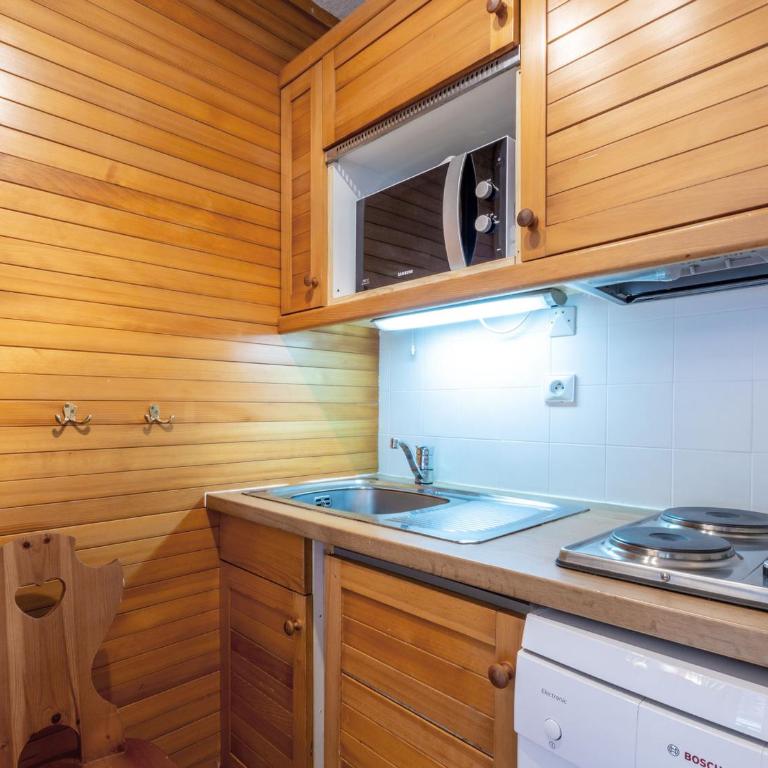 Studio charmant avec wifi et parking, animaux admis, au pied des pistes - FR-1-694-174 - Studio - 6