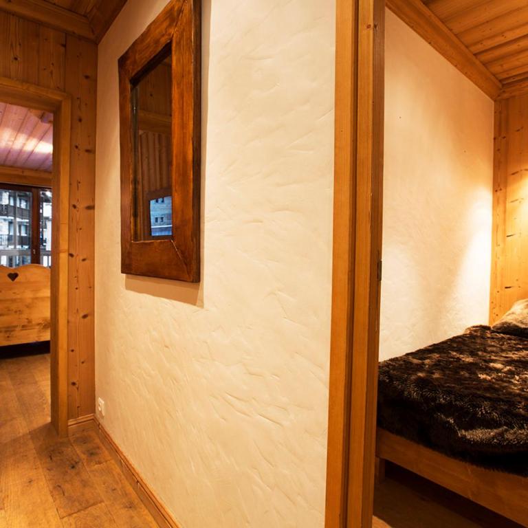 Appartement élégant 3 pièces cabine avec wifi, skis aux pieds, en résidence de standing à Val-d'Isère - FR-1-694-218 - Appartement - 8
