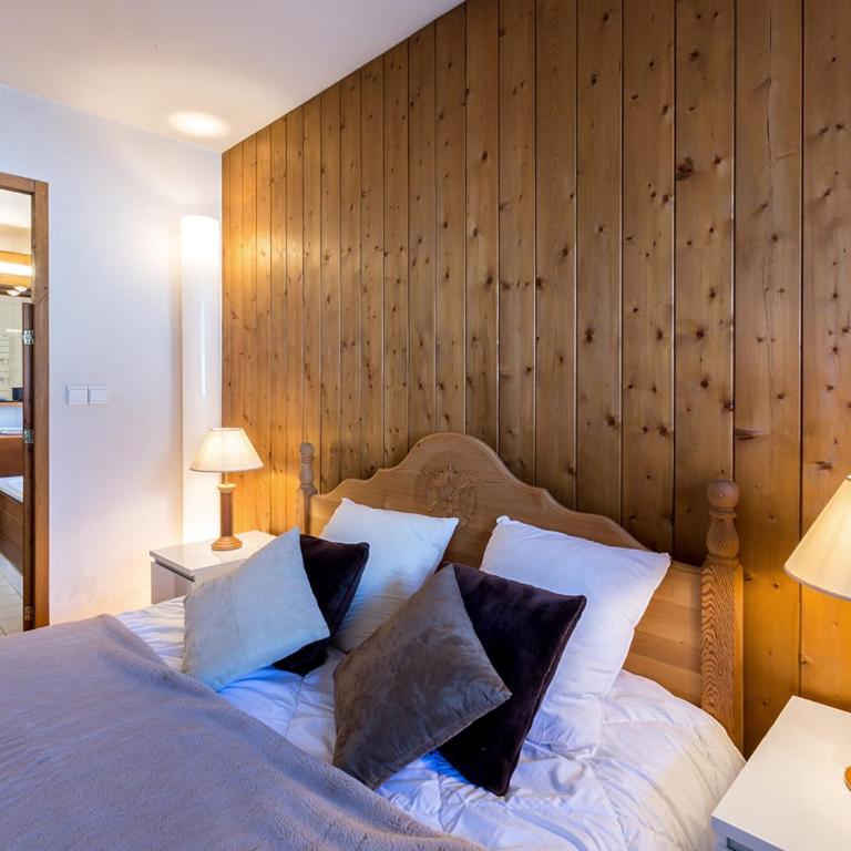 Chalet semi-indépendant avec terrasse et WiFi à Val-d'Isère - FR-1-694-267 - Appartement - 6