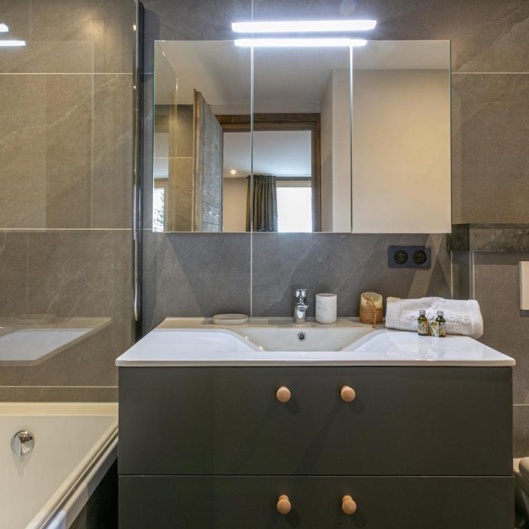 Appartement élégant - 6 pers. proche pistes - FR-1-694-311 - Appartement - 5