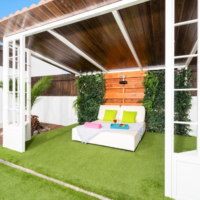 Villa Caleta Del Sol by Villa Plus - Villa - 3