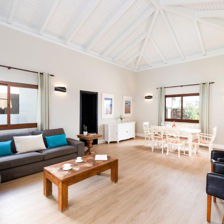 Villa Caleta Del Sol by Villa Plus - Villa - 4