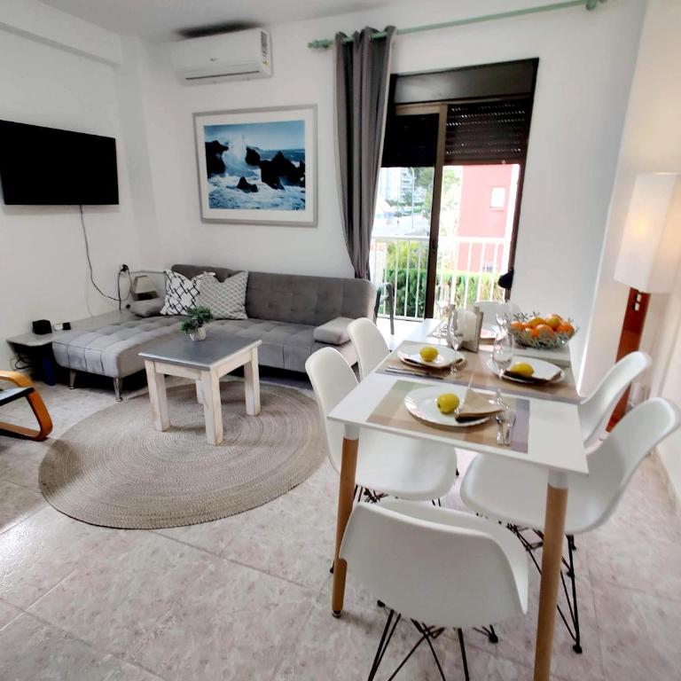 Menorca 100 m de Playa de Gandia 3 personas parking ascensor - Apartamento de 1 dormitorio - 16