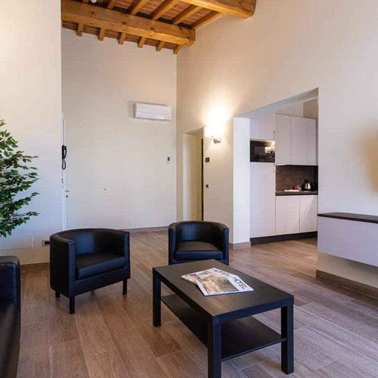 Villa Carobbi Apartments Florence - Appartamento con Vista Piscina - 5