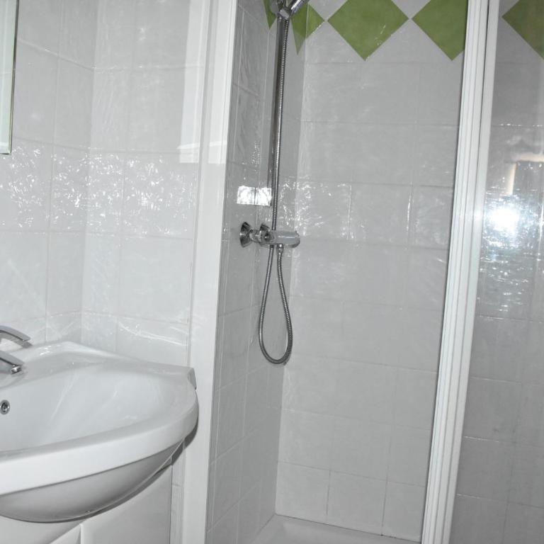 Appartement au dernier étage avec 2 balcons, proche téléphérique - FR-1-464-87 - Apartment mit 2 Schlafzimmern - 7