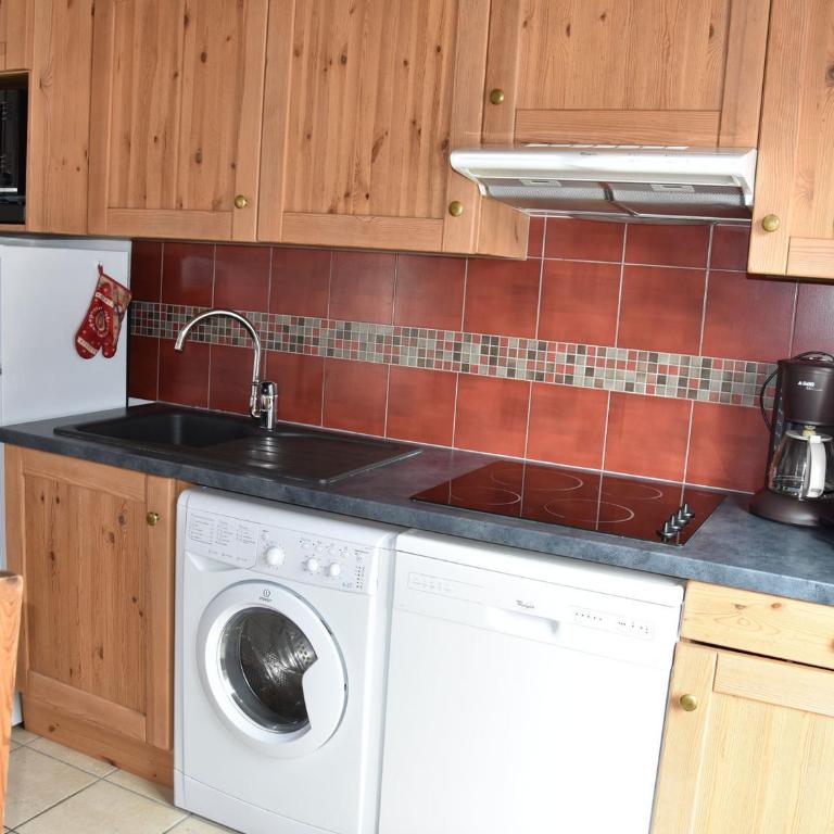 Appartement au dernier étage avec 2 balcons, proche téléphérique - FR-1-464-87 - Apartment mit 2 Schlafzimmern - 11