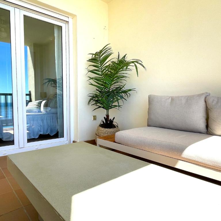 Stunning direct sea views 2 bed apartment at Balcon de Benamádena by Solrentspain Stays - Casa - 15