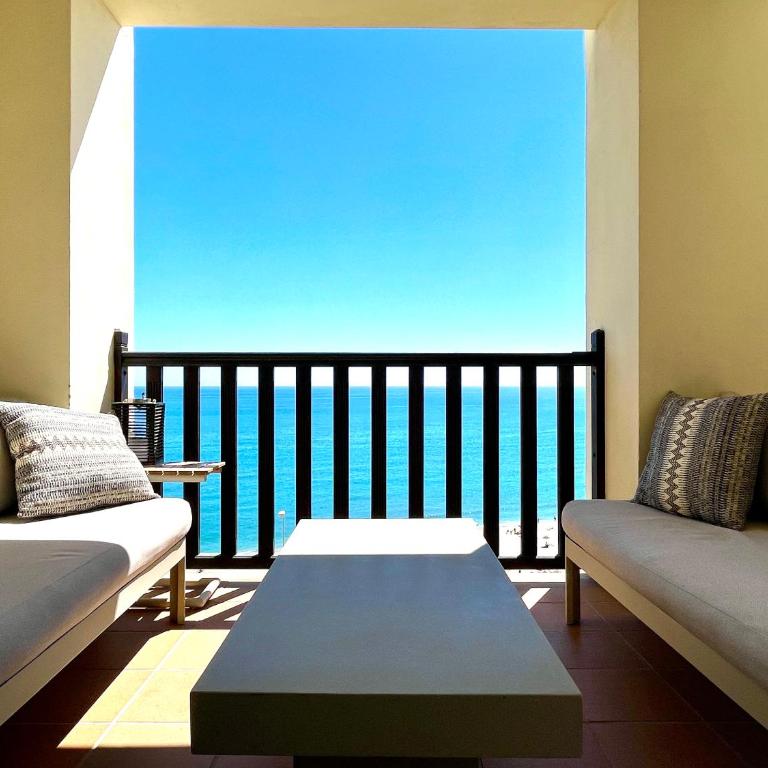 Stunning direct sea views 2 bed apartment at Balcon de Benamádena by Solrentspain Stays - Casa - 4