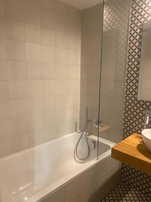 Piso LUJO de la Playa Lloret. - Apartamento de 2 dormitorios - 18