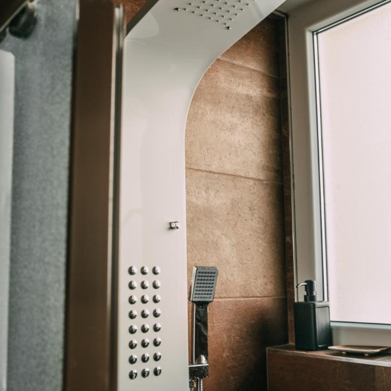 Smart hostel - Krevet na Sprat u Mešovitoj Spavaonici - 15