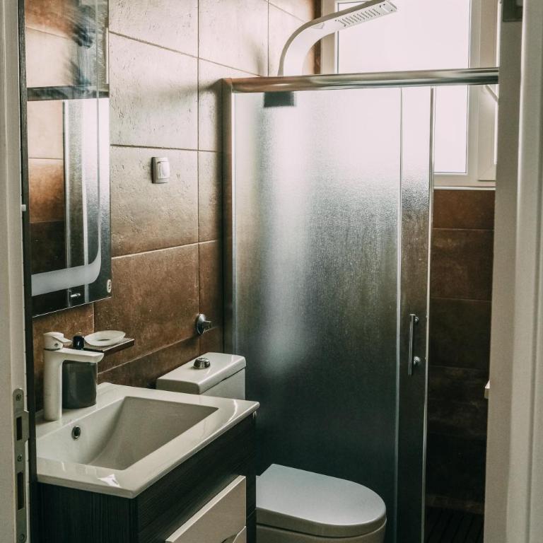 Smart hostel - Krevet na Sprat u Mešovitoj Spavaonici - 14