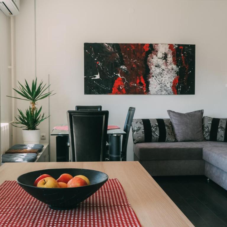 Smart hostel - Niskobudžetna Dvokrevetna Soba sa Bračnim Krevetom/Zasebnim Krevetima - 1