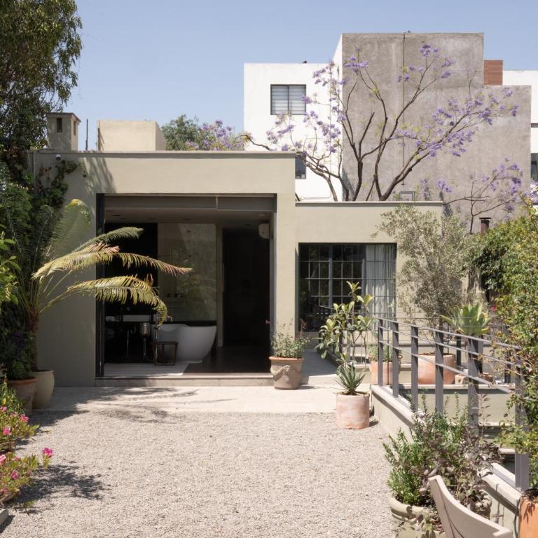 Casa Seis Siete - Suite with Terrace - 4
