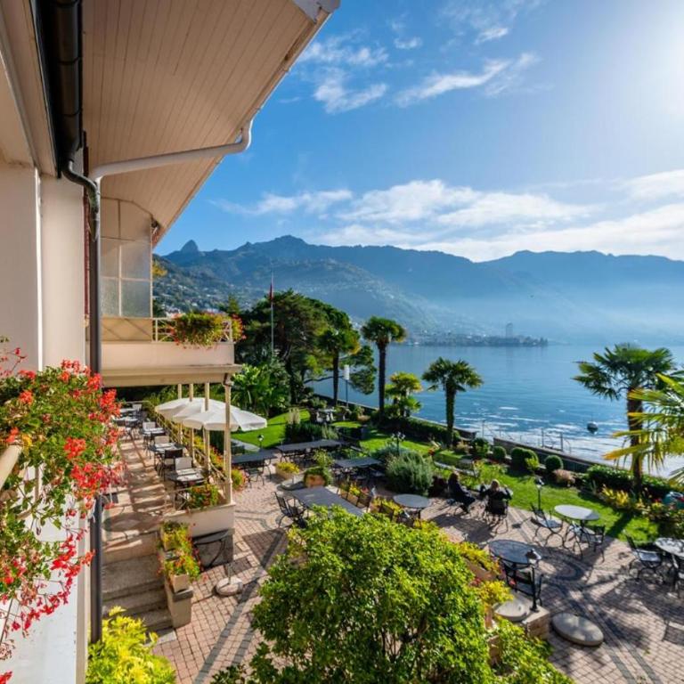 La Villa - Signature Junior Suite mit Balkon und Seeblick - 3
