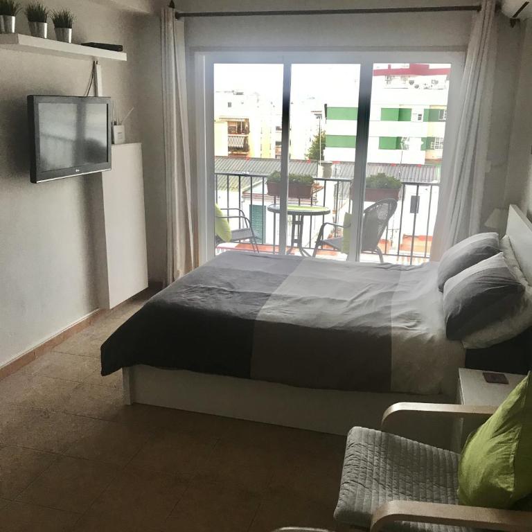 Centrally located and comfortable studio apartment in Nerja 4B - Apartamento de 1 dormitorio - 1