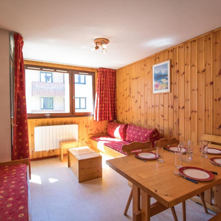 Appartement chaleureux à 300m des pistes, 5 personnes, balcon, draps, parking - FR-1-508-228 - Appartement (5 Adultes) - 1