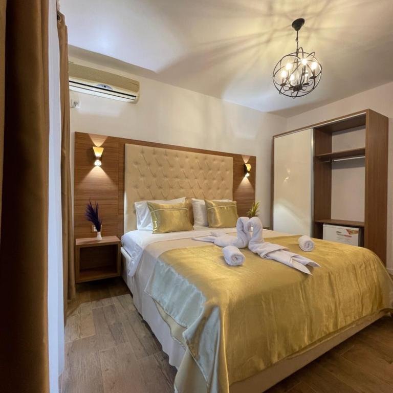 Apartments Miri - Deluks Dvokrevetna Soba sa Bračnim Krevetom i Balkonom - 1
