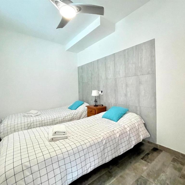 Beachfront Apartment with Terrace - Two-Bedroom Apartment - 18