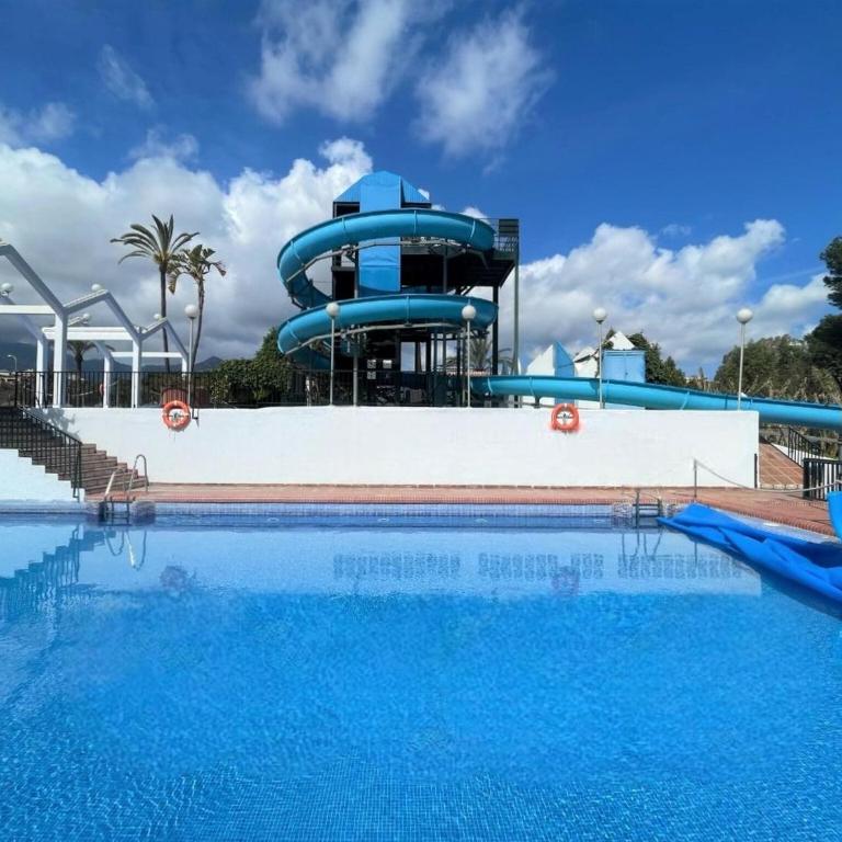Beachfront Apartment with Terrace - Two-Bedroom Apartment - 31