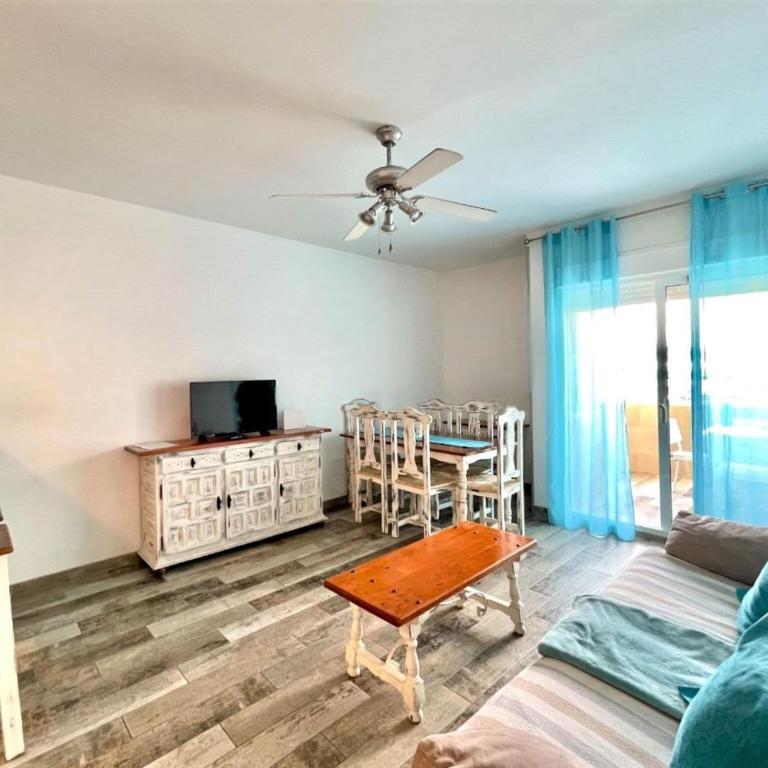 Beachfront Apartment with Terrace - Two-Bedroom Apartment - 8