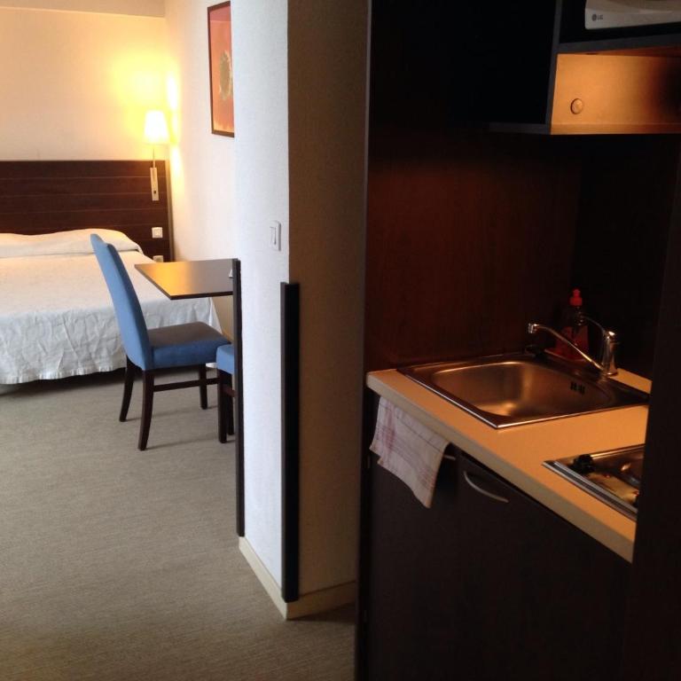 Appart'hôtel Saint Jean - Chambre Double ou Lits Jumeaux - 4
