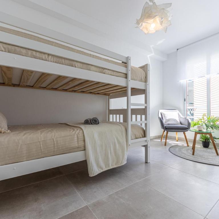 BOOOOM Apartment Salou Beach - Apartamento de 3 dormitorios - 6