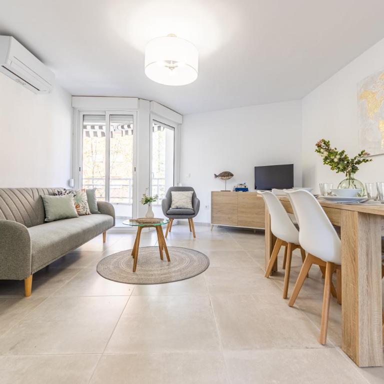 BOOOOM Apartment Salou Beach - Apartamento de 3 dormitorios - 16