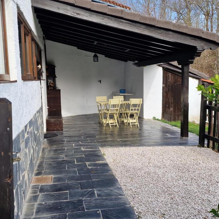vivienda vacacional con jardín y barbacoa - Apartamento de 1 dormitorio - 4