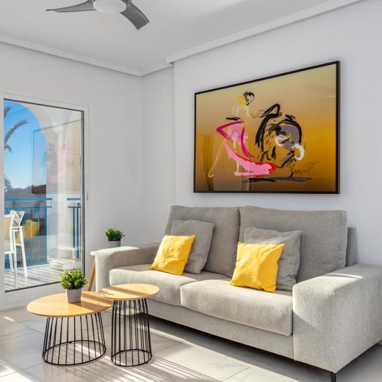 Miraflores with pool by Costarentals - Ref 146 - Apartamento de 2 dormitorios - 3