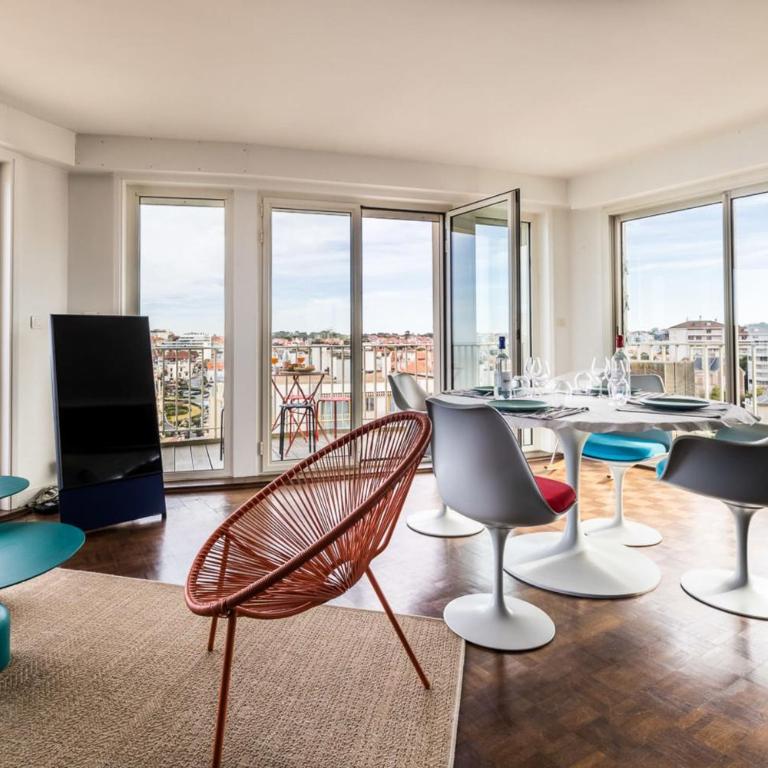 SKY KEYWEEK 2 bedroom sea view apartment in the center of Biarritz - Apartment - 8