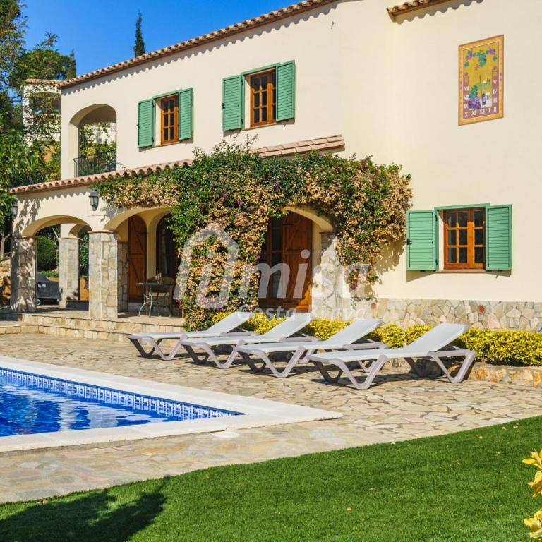 Villa Isabela - Casa - 1