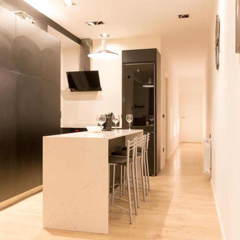 Moyua Luxe by Staynnapartments - Two-Bedroom Apartment - 7