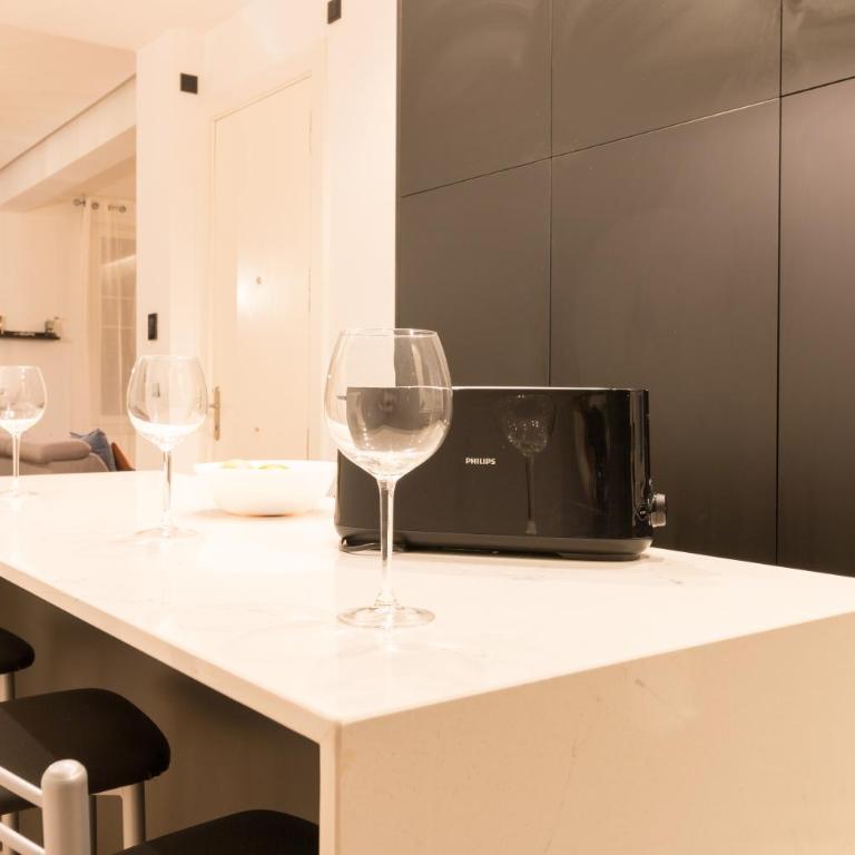 Moyua Luxe by Staynnapartments - Two-Bedroom Apartment - 8