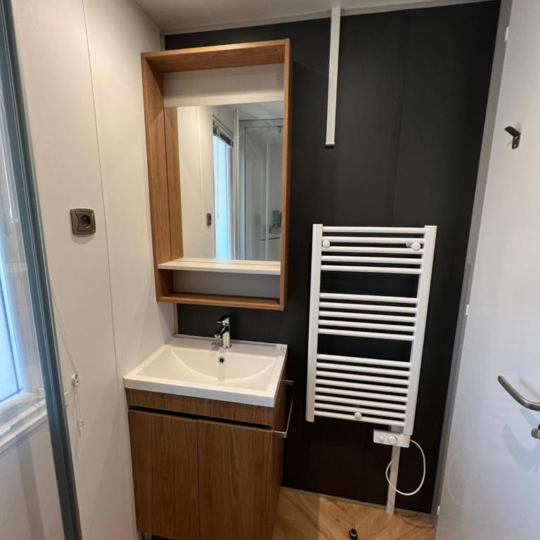 Camping Del Mar 10, Mobil home Petit Paradis, 6 personnes, Bord de mer, Camping Del Mar Village - Mobile Home - 17