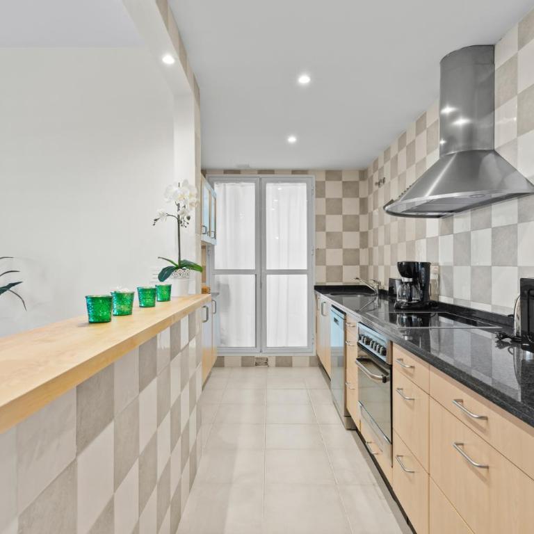 Paloma park apartment by Costarentals - Ref 165 - Three-Bedroom Apartment - 20