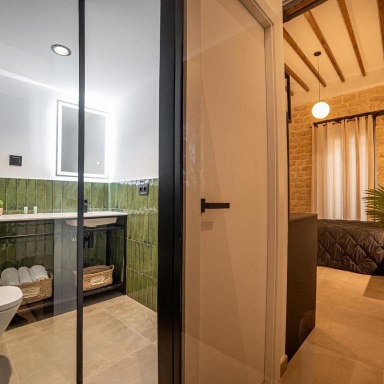Apartamentos Loliqui centro Alicante - Studio with Balcony - 6