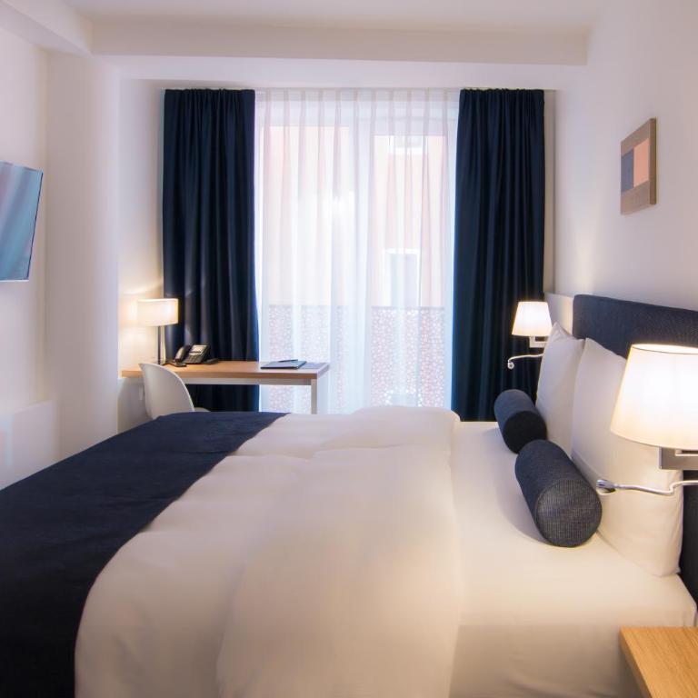 Bayer 89 Vi Vadi Hotel - Double Room - 4