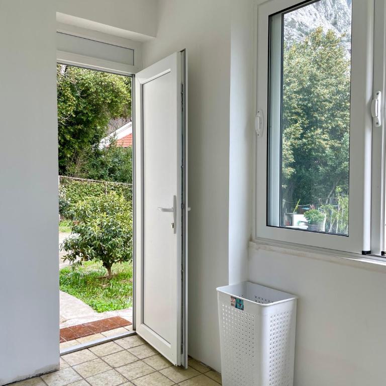 Orahovac Family Bay - Two-Bedroom Apartment - 2
