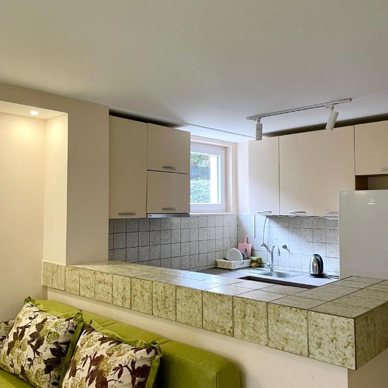 Orahovac Family Bay - Two-Bedroom Apartment - 1