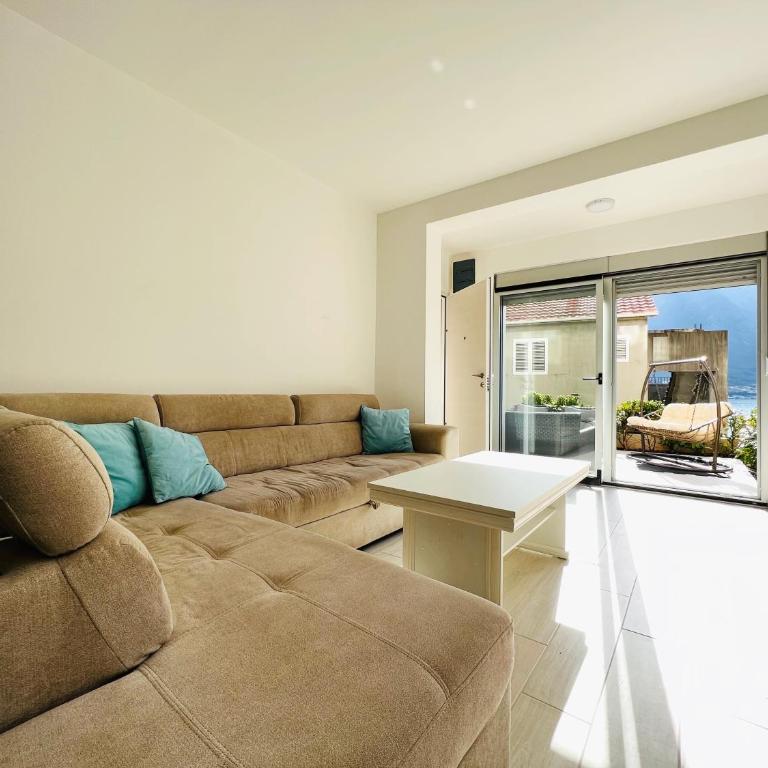 Apartment with terrace and private parking - Apartman sa Terasom - 15