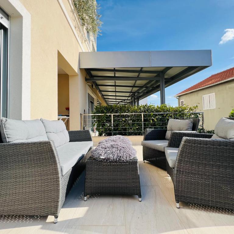 Apartment with terrace and private parking - Apartman sa Terasom - 10