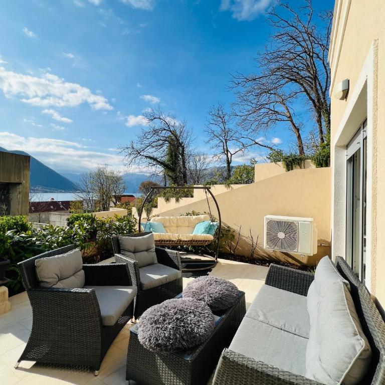 Apartment with terrace and private parking - Apartman sa Terasom - 2