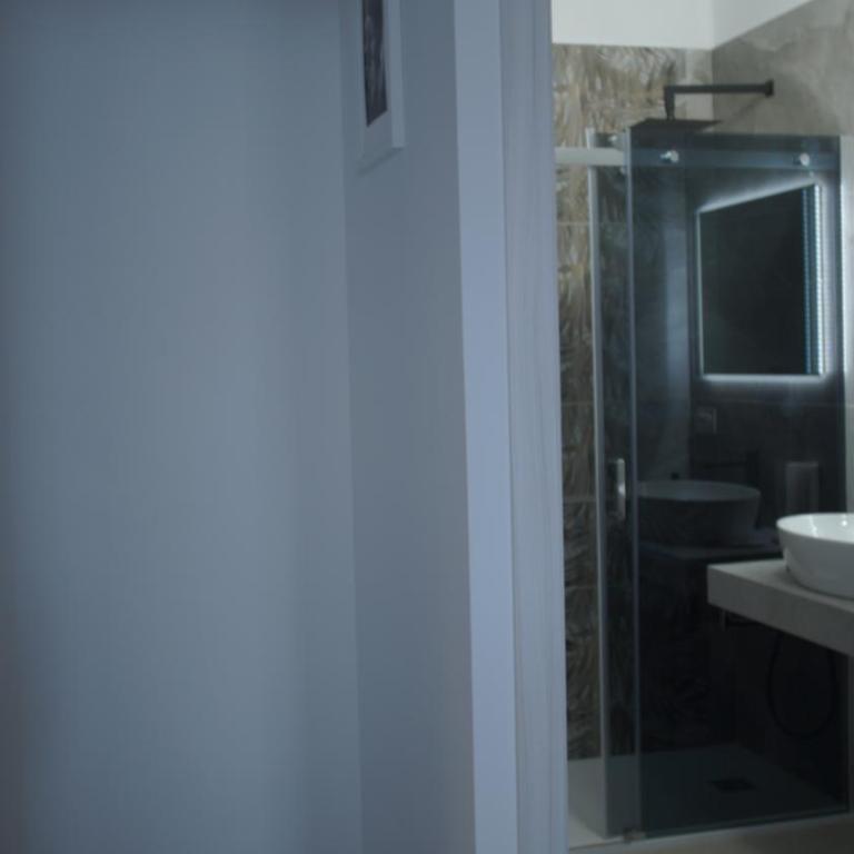 Cinema Rooms Fiera Verona - Camera Matrimoniale/Doppia con Letti Singoli con Bagno Privato - 2