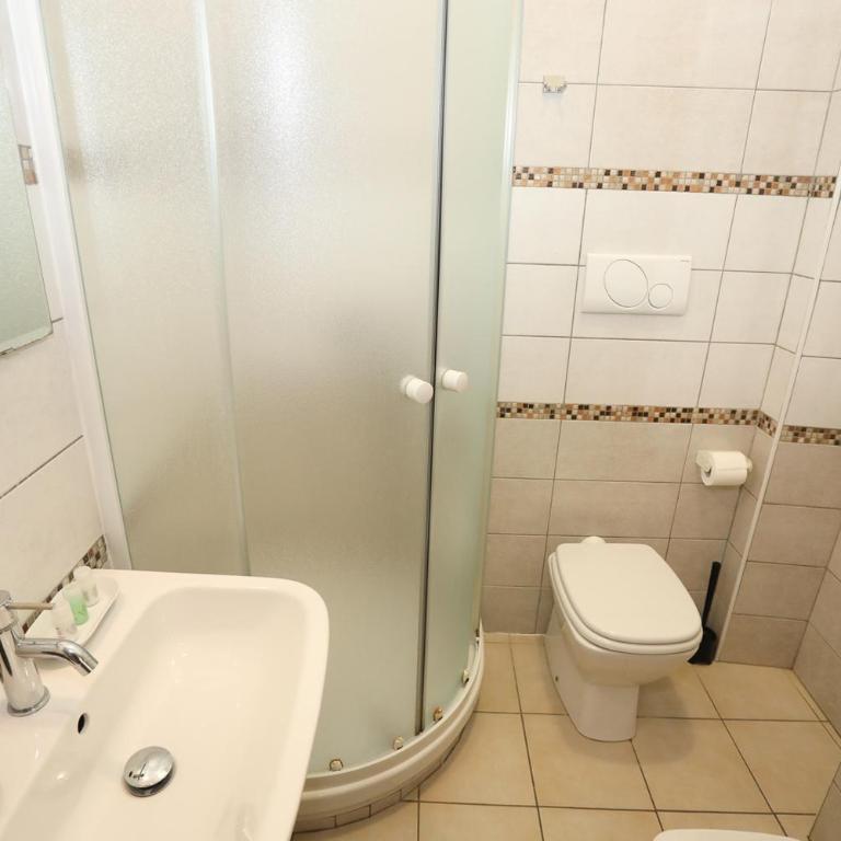 Movie Home Guesthouse - Camera Deluxe - 8