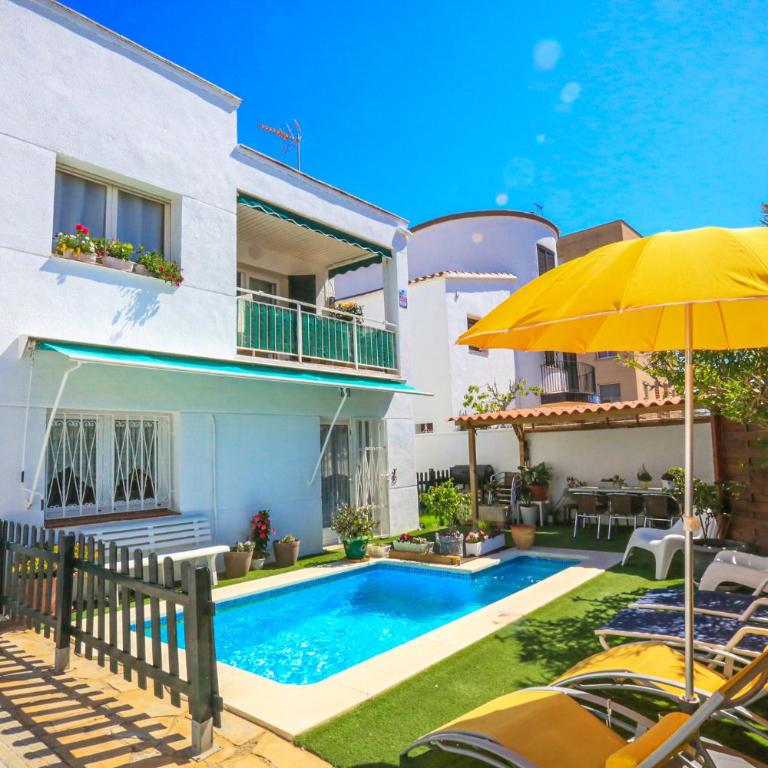 LITORAL COSTA DORADA - CASA DEL SOL Only families - Villa - 1
